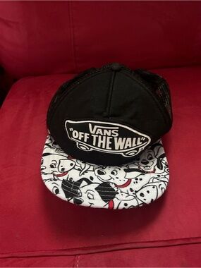 Vans Black Trucker Hat with White and Red 101 Dalmatians Brim